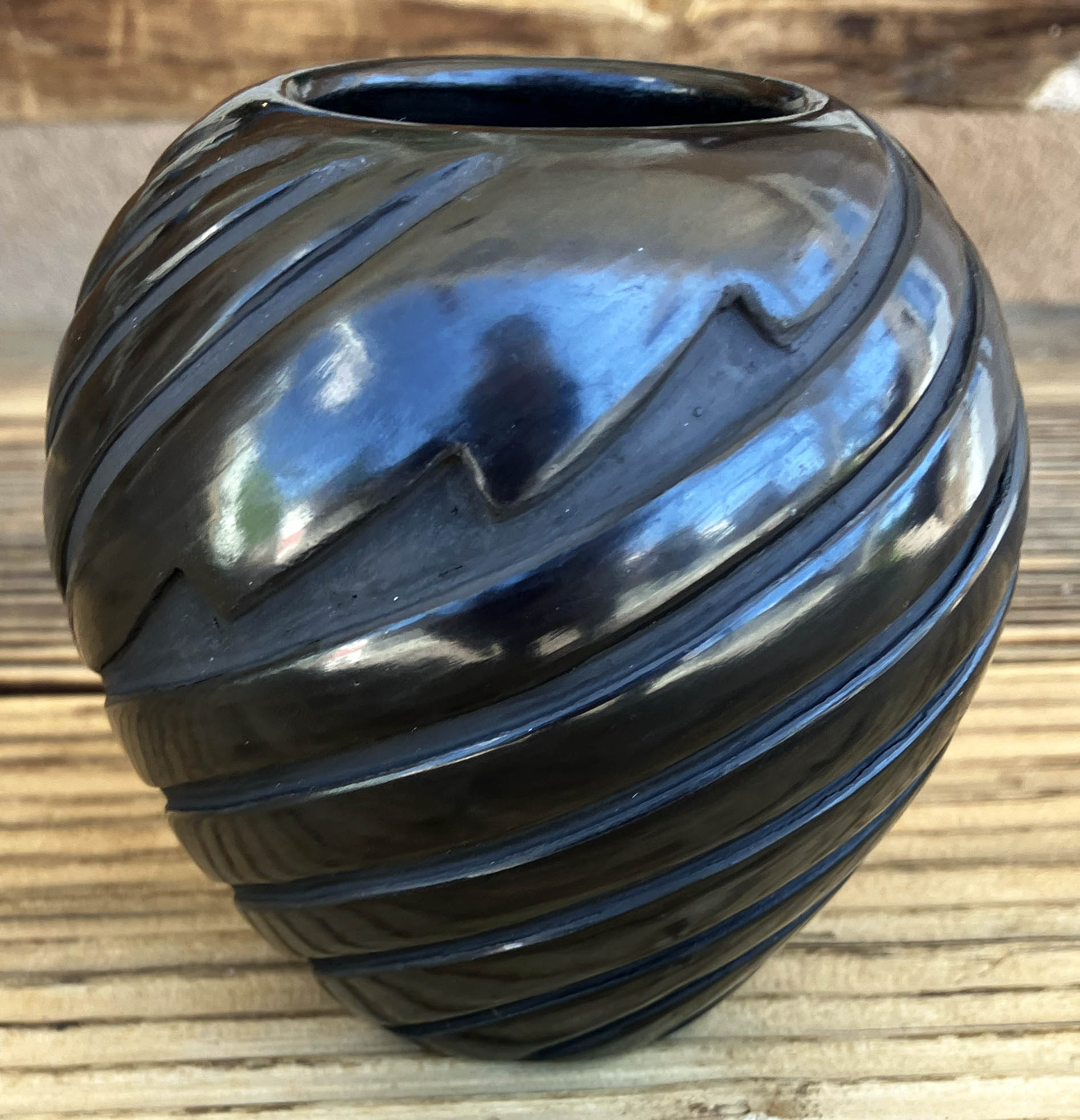 Denise Chavarria | Santa Claara Pueblo Vase | Penfield Gallery of Indian Arts | Albuquerque, New Mexico